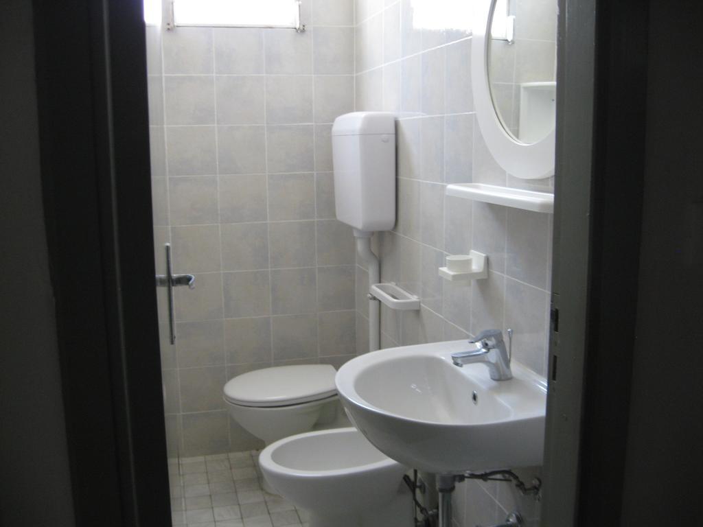 Hotel Eleonora Rimini Zimmer foto